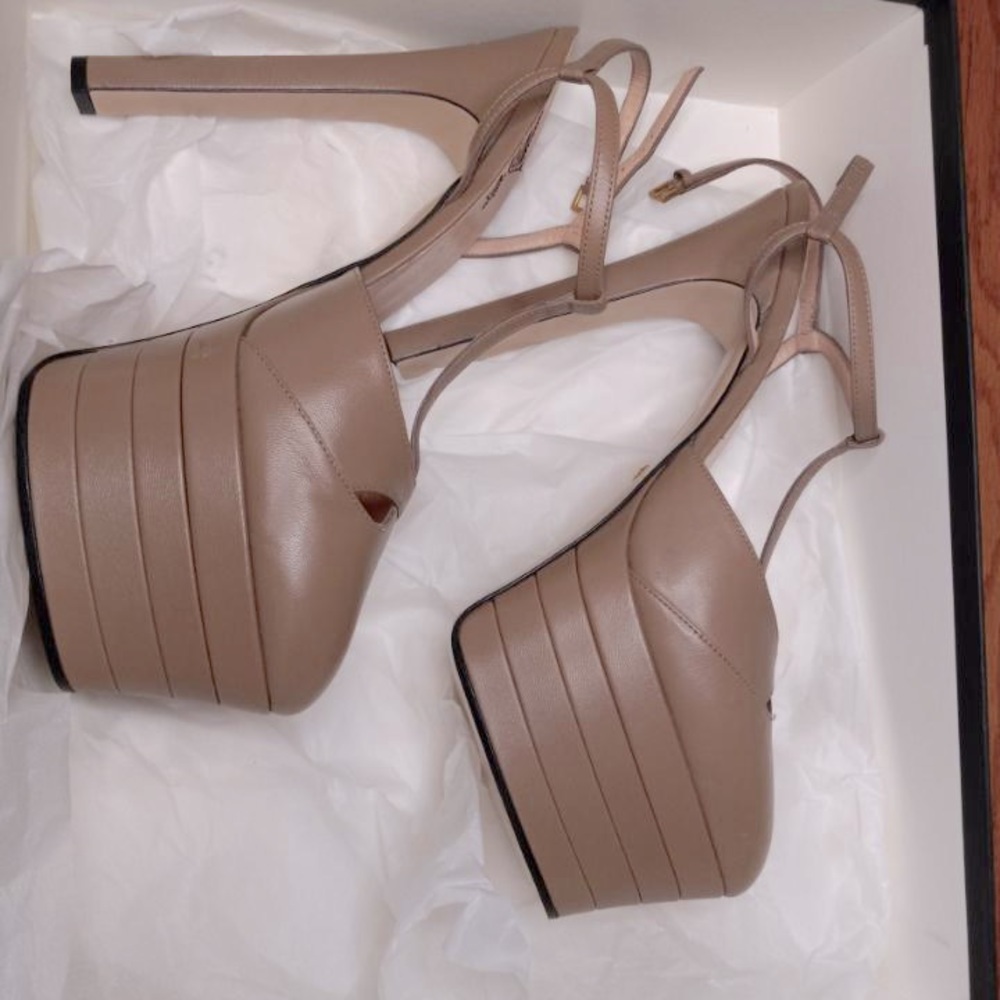 100% Authentic Gucci Angel Heels